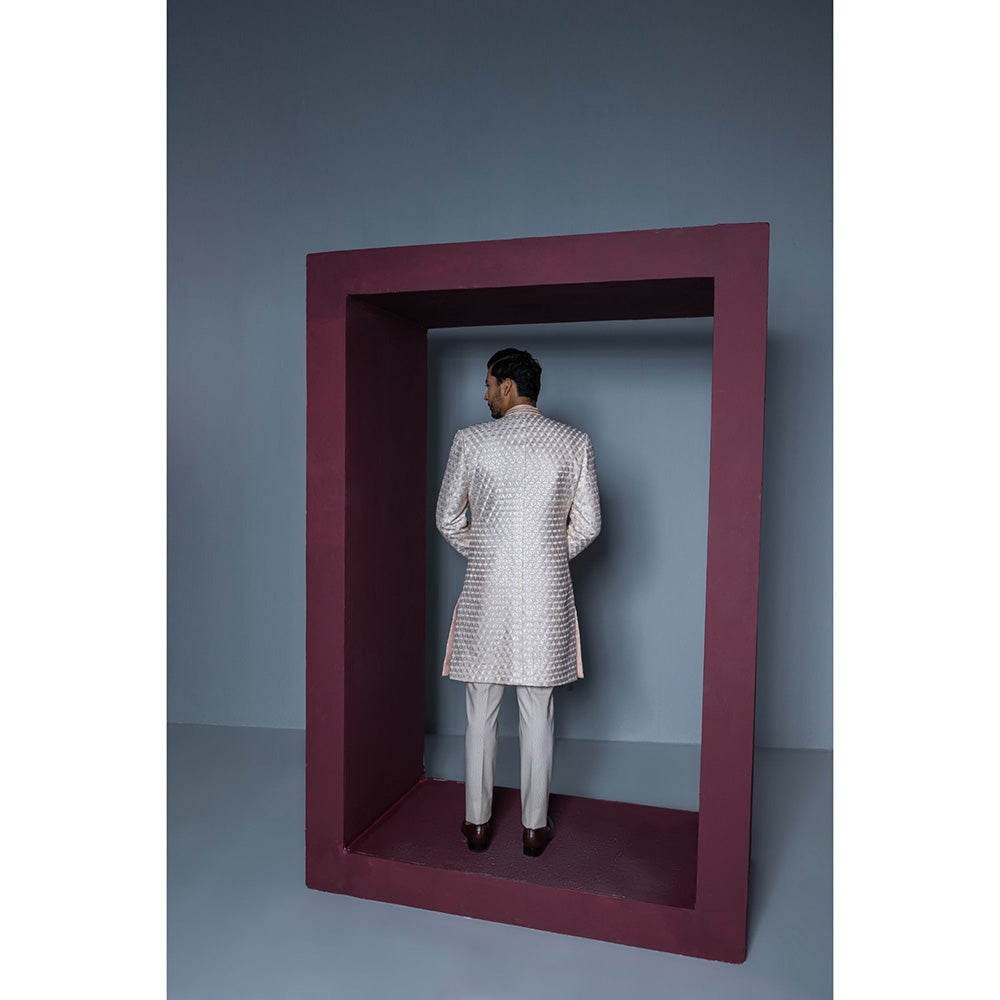 CONTRAST BY PARTH Peach Majestic Floral Open Sherwani with Kurta & Pant (Set of 3)
