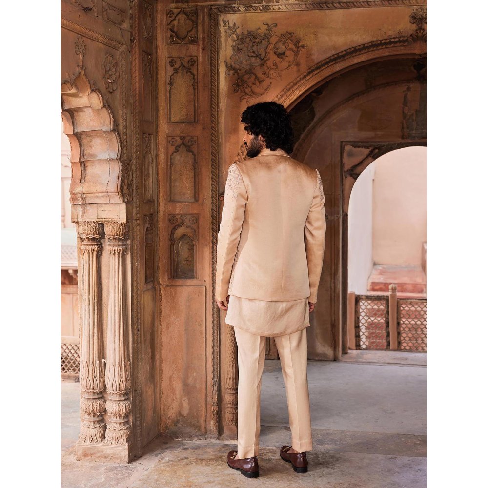 CONTRAST BY PARTH Cream Tabeer Jacket with Kurta and Pant (Set of 3)