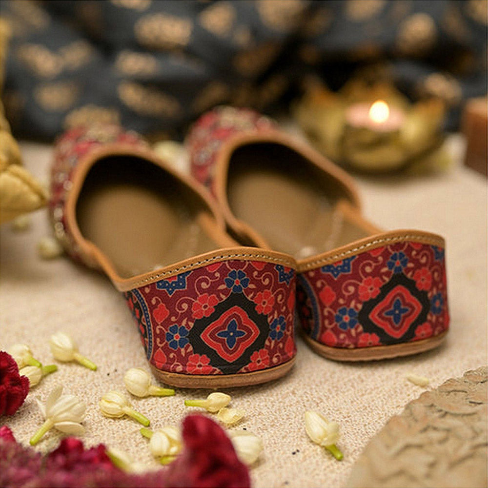 Coral Haze Khushi Pink Juttis