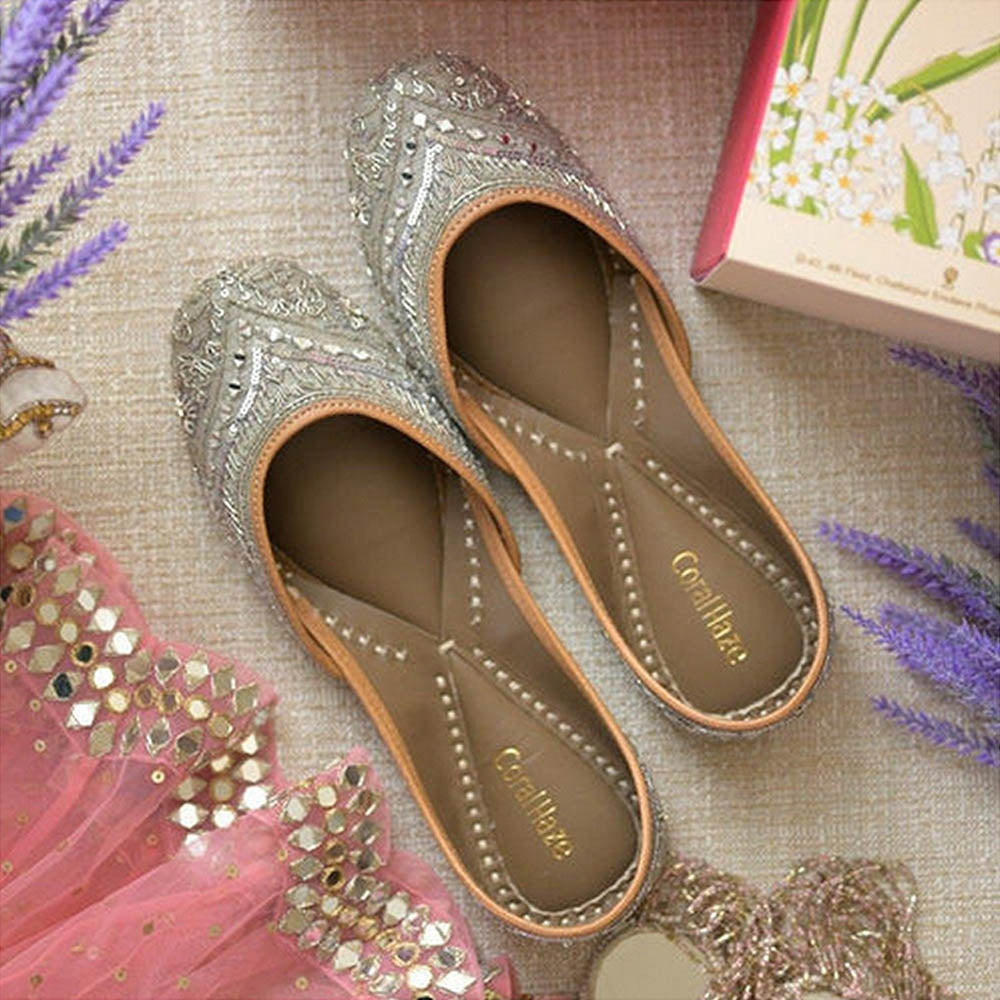 Coral Haze Zevar Grey Juttis