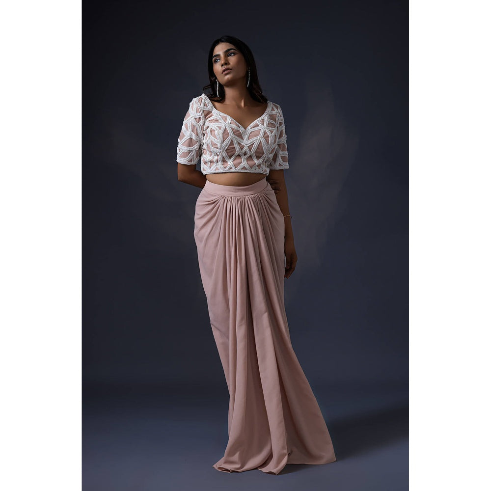 Daatri by meenakshi kakkar Beige Drape Skirt with Embroidered Blouse and Dupatta (Set of 3)