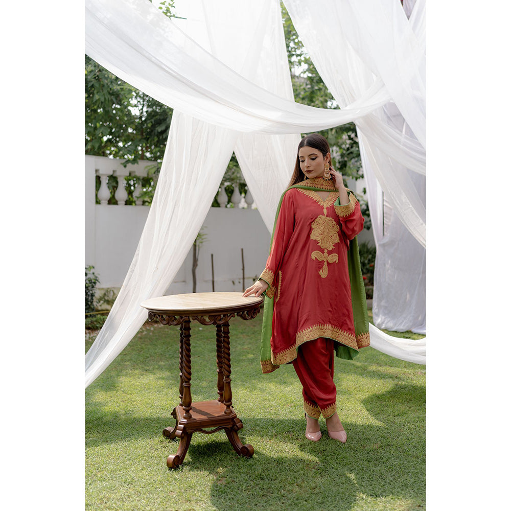 Daljit Sudan Coral Tilla Phiran Suit (Set of 3)