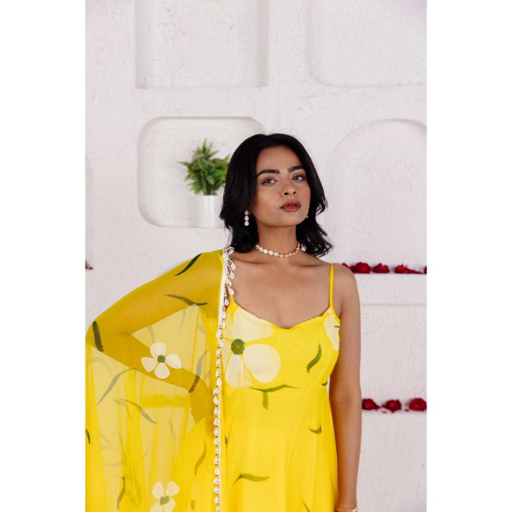 DEASHA INDIA Nysa Yellow Handpainted Anarkali with Pant and Dupatta (Set of 3)
