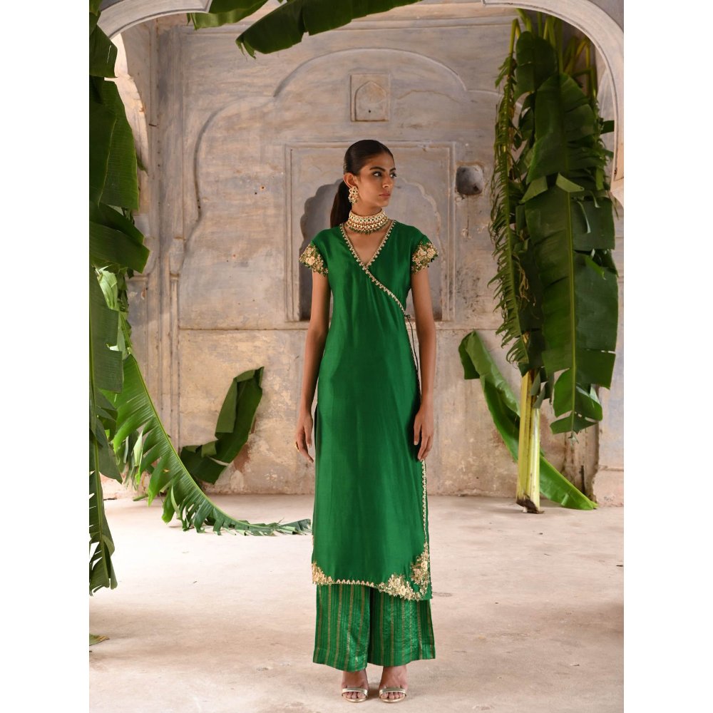 DEEPTHEE Green Straight Angarkha (Set of 3)