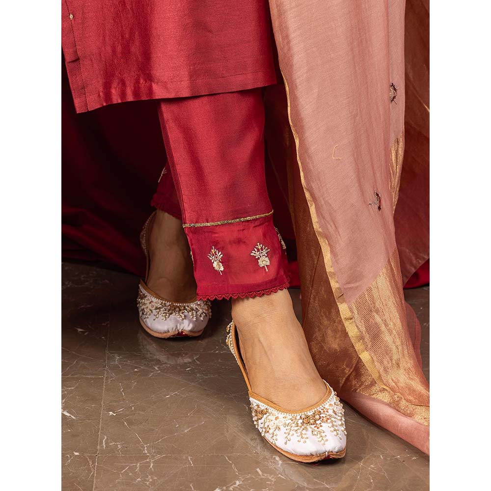 DOHR INDIA Reha Red Silk Chanderi Kurta with Pant and Dupatta (Set of 3)