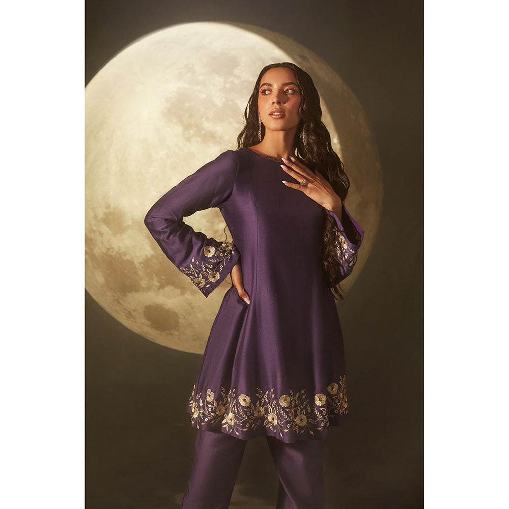 DOHR INDIA Sukoon Purple Silk A-Line Kurta With Pant and Velvet Dupatta (Set of 3)