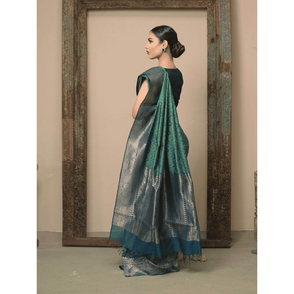 Dusala India Women Brahmi Green Woven Handloom Saree with Unstitched Blouse