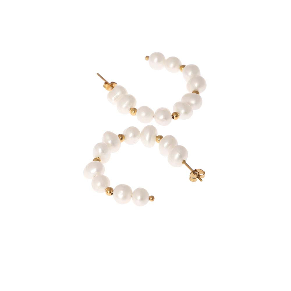 Dusala India White Irregular Beauty Earrings