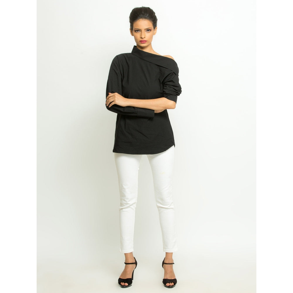 Echke Off Shoulder Shirt