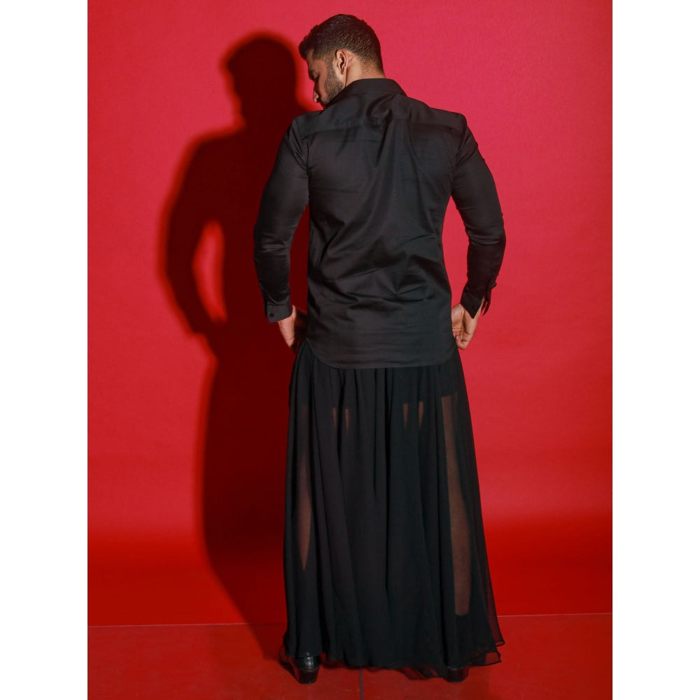 Echke Black Solid Shirt