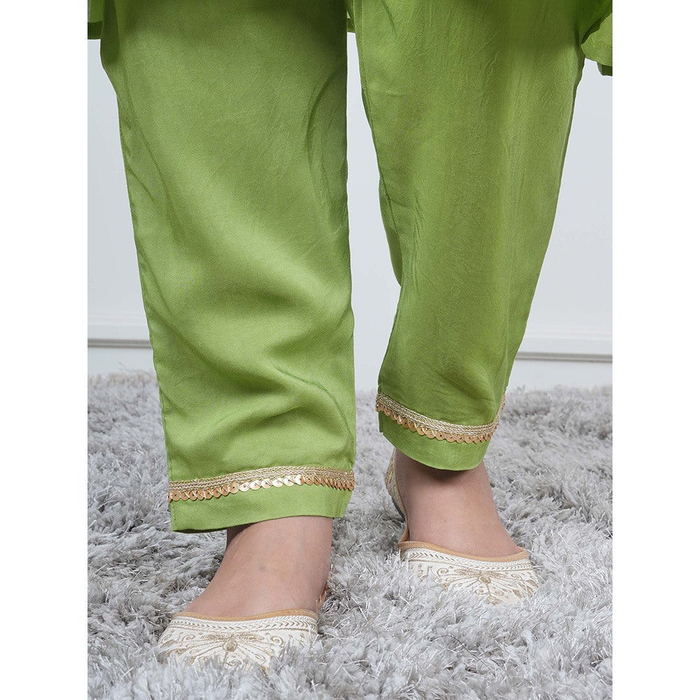 EESHA GUPTA Green Kali Kurta with Pant and Dupatta (Set of 3)
