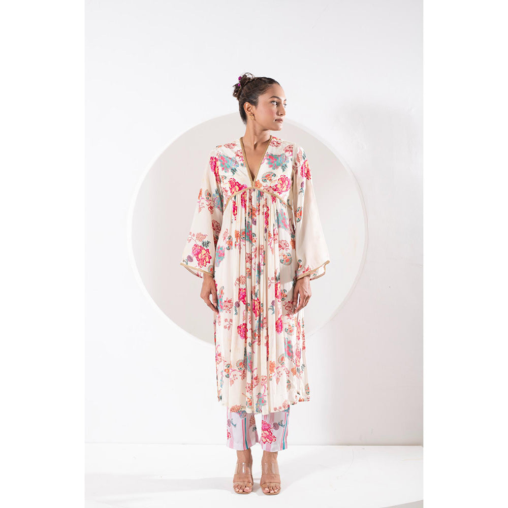 Ekavira Madhubala White Floral Print Kurta with Pant and Dupatta (Set of 3)