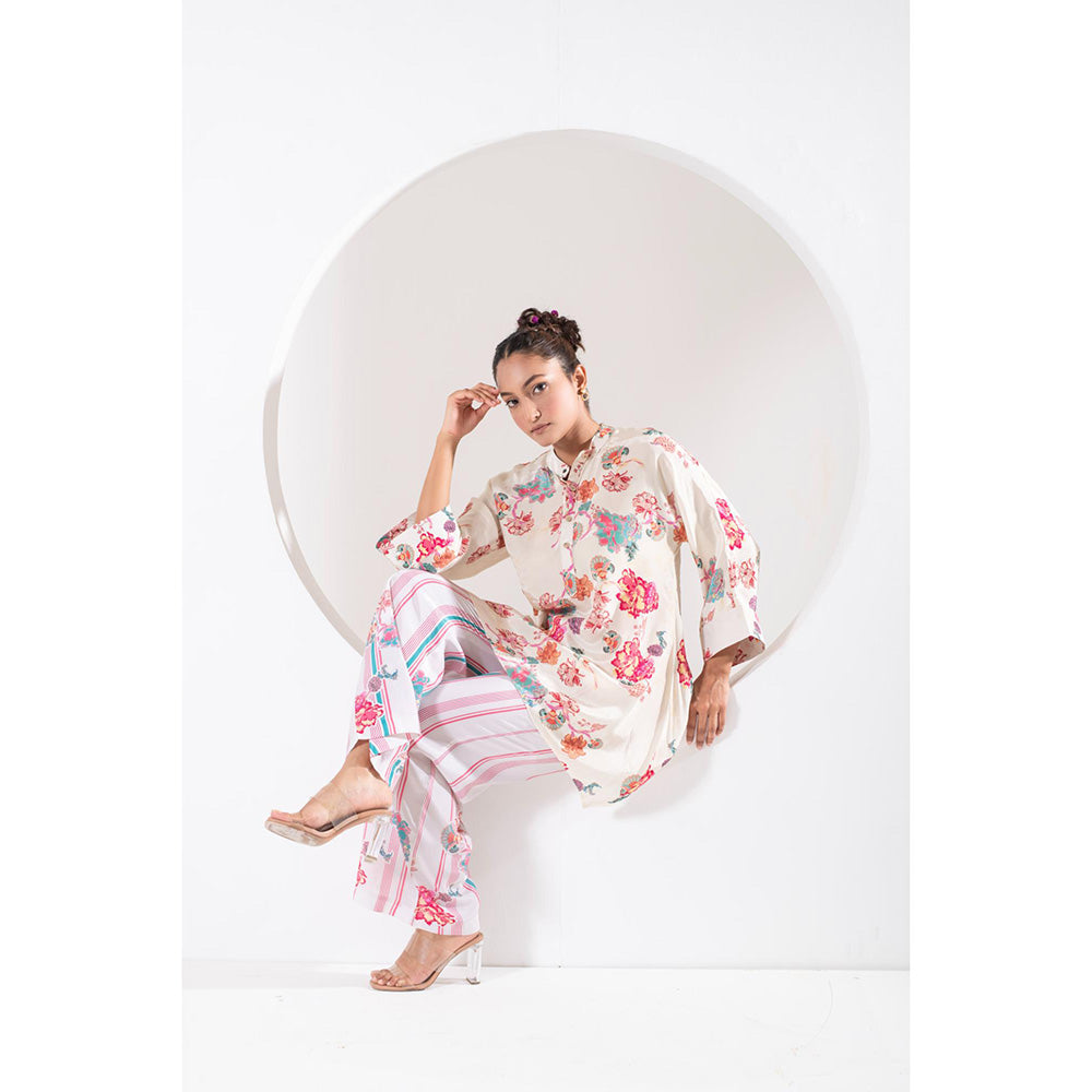 Ekavira Bella White Floral Print Kurta and Pant (Set of 2)