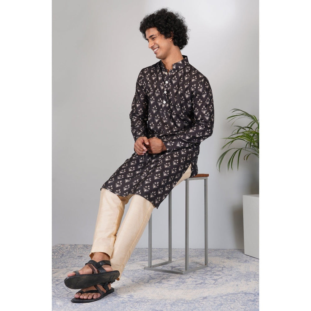 Eleven Brothers Embers Printed Kurta Set (Set of 2)