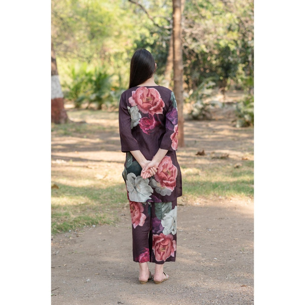 ETAR Zwain Floral Print Kurta and Pant (Set of 2)