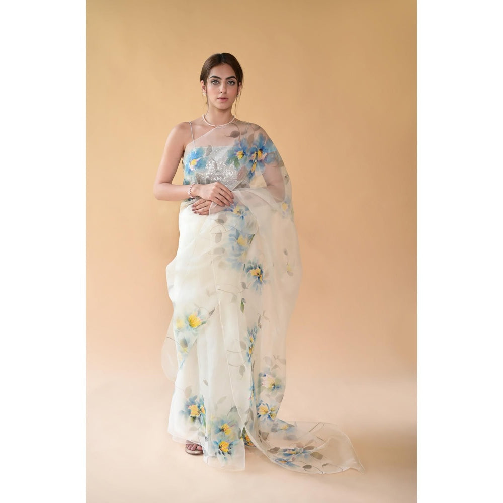 Fallon Studio by Shruti Kaushik Off White Floral Kashi Saree with Unstitched Blouse