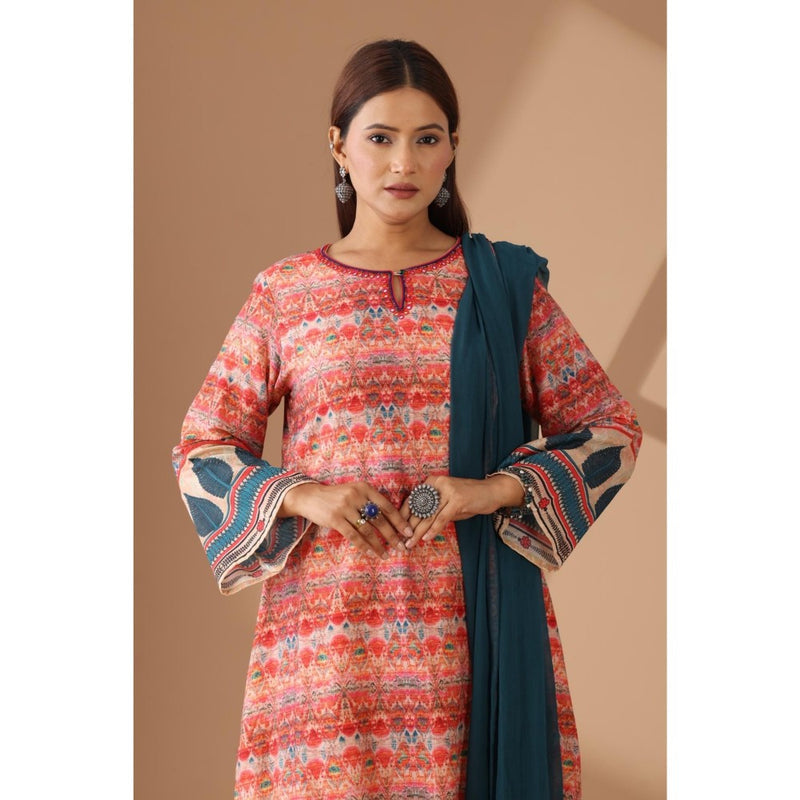 Finethreads by Hina & Nikhat Grace In Embellished Kurta Pant with Dupatta (Set of 3)