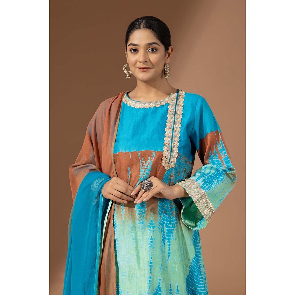 Finethreads by Hina & Nikhat Womens Tie & Dye Blue Kurta with Pant and Dupatta