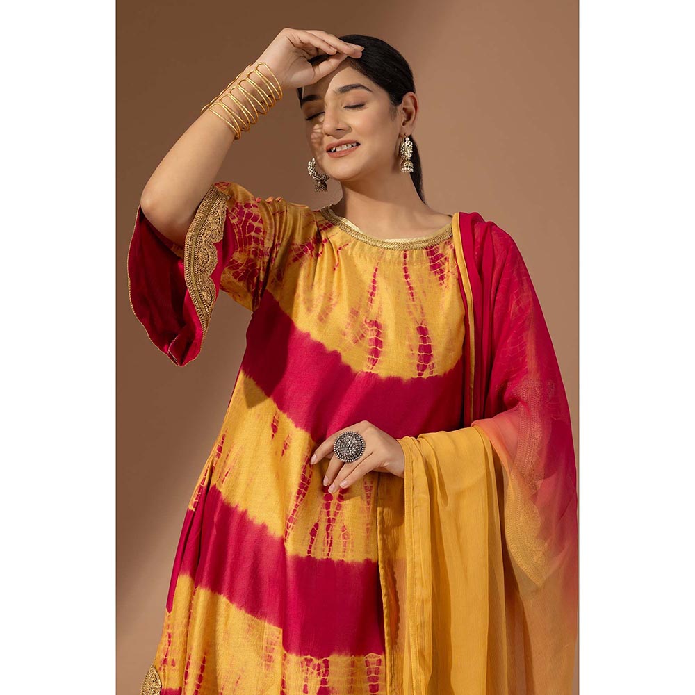 Finethreads by Hina & Nikhat Womens Tie & Dye Yellow Kurta with Pant and Dupatta