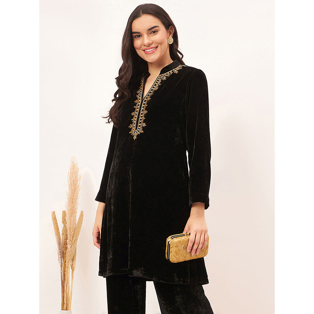 First Resort by Ramola Bachchan Black Hand Embroidered Silk Velvet Kurta
