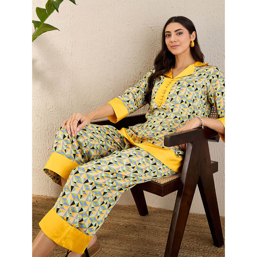 First Resort by Ramola Bachchan Primrose Yellow And Black Geometric Print Co-Ord (Set of 2)