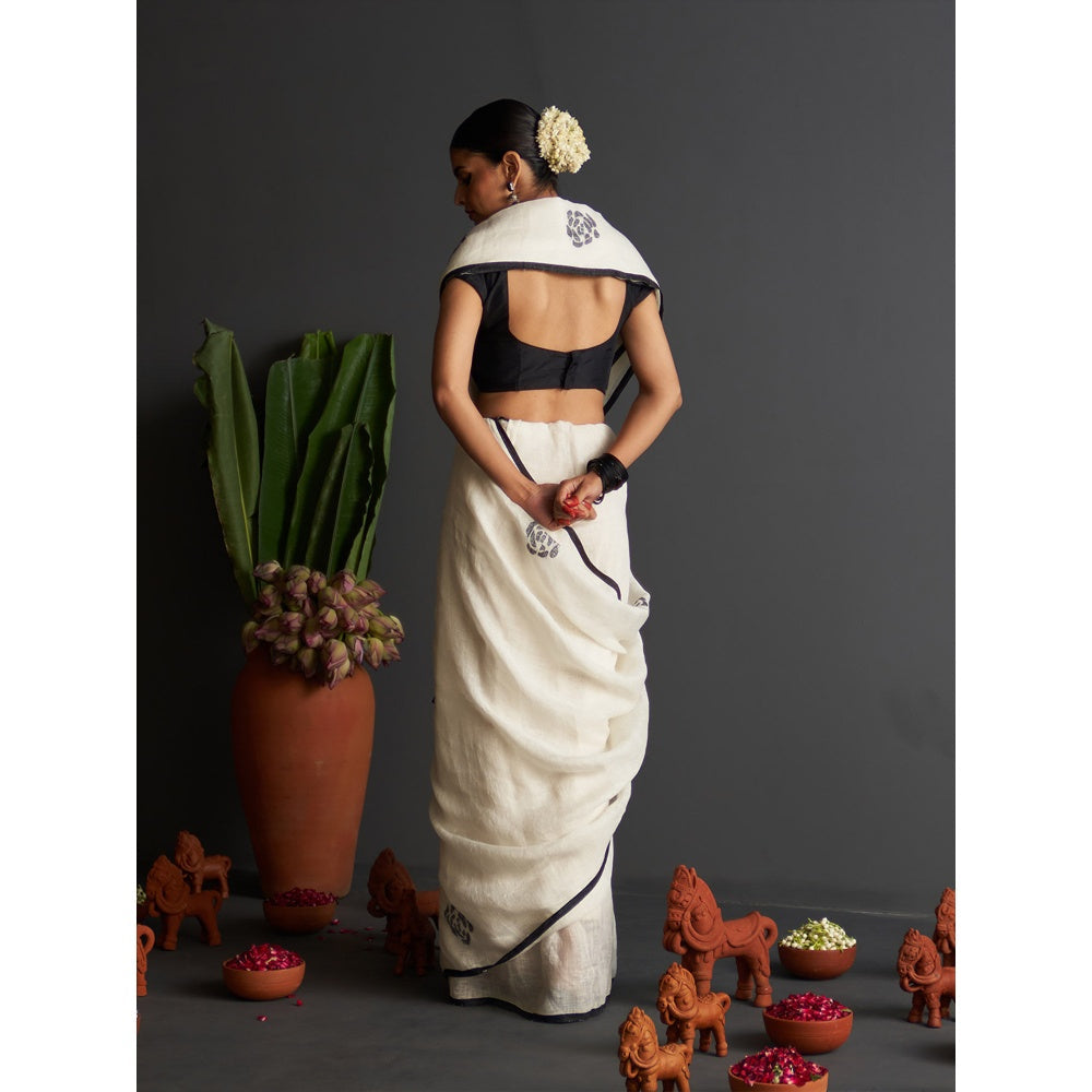 Five Point Five White Rose Motif Woven Saree with Unstitched Blouse