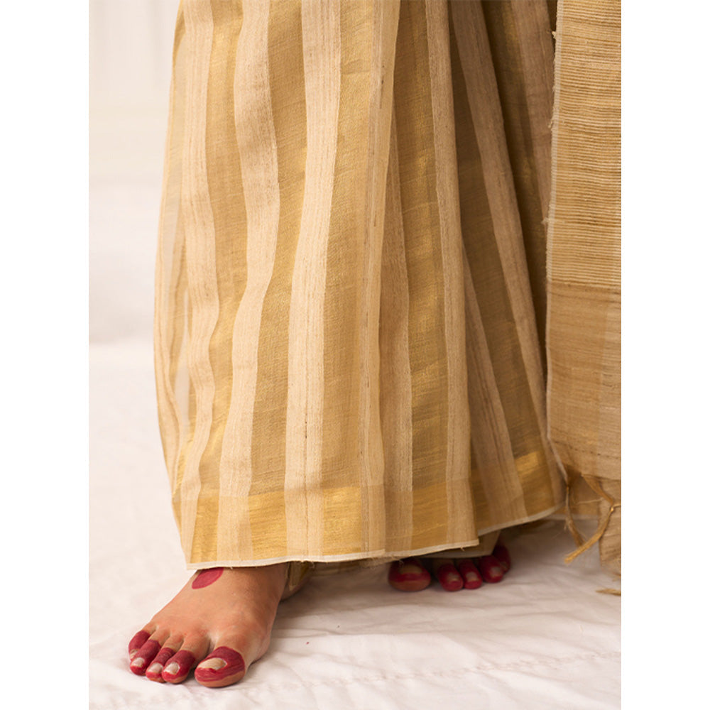 Five Point Five Women's Hema Beige Woven Saree with Unstitched Blouse