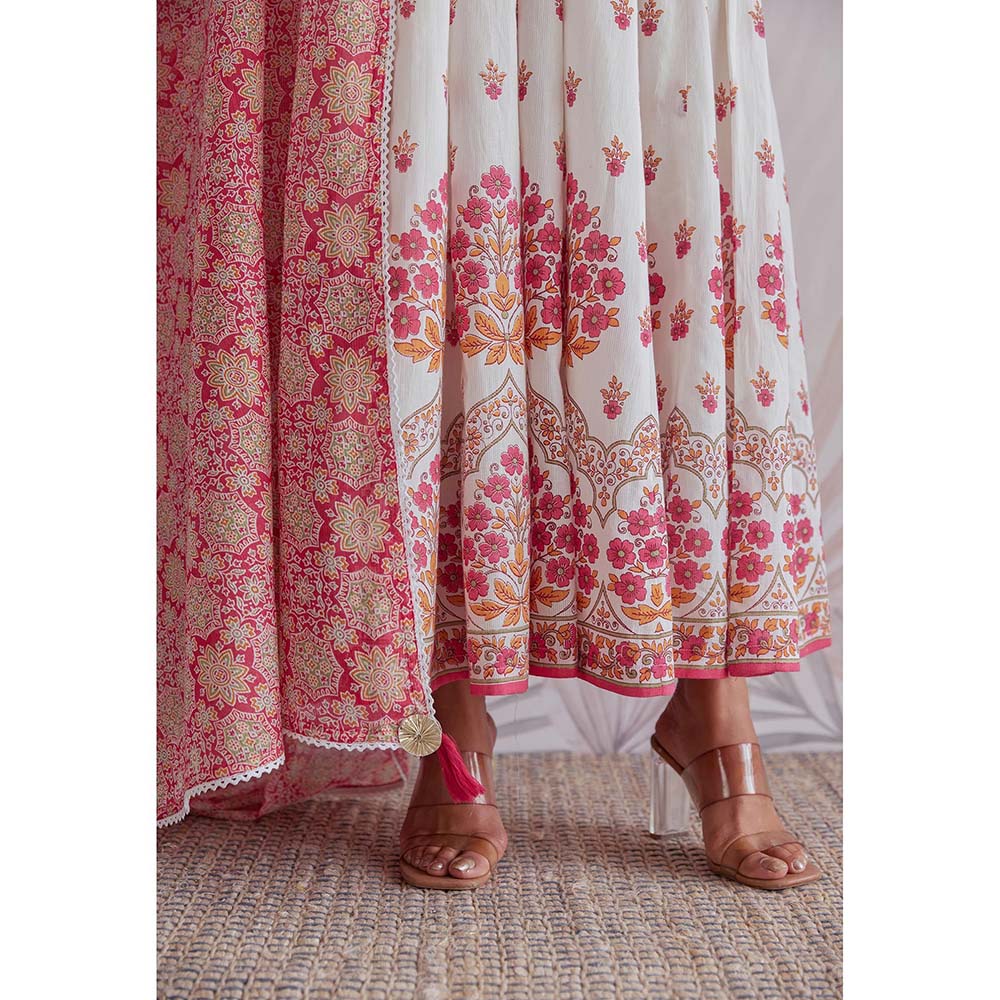 GANGA GRACE Pink Floral Printed Cotton Anarkali with Dupatta