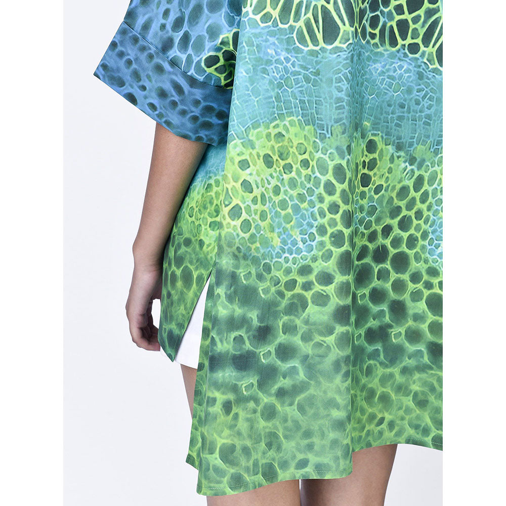 Genes Lecoanet Hemant Women Button Placket Cotton Printed Shirt