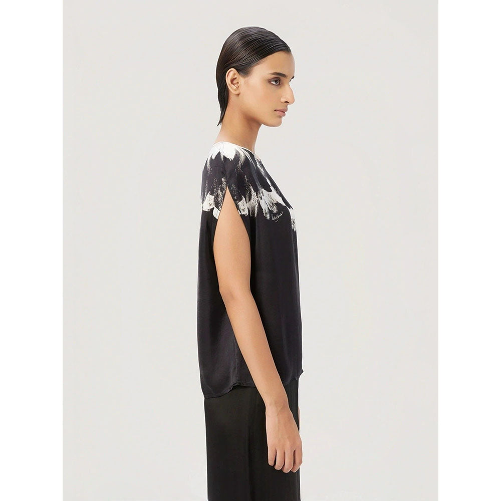 Genes Lecoanet Hemant Women Black Boat Neck Printed Top