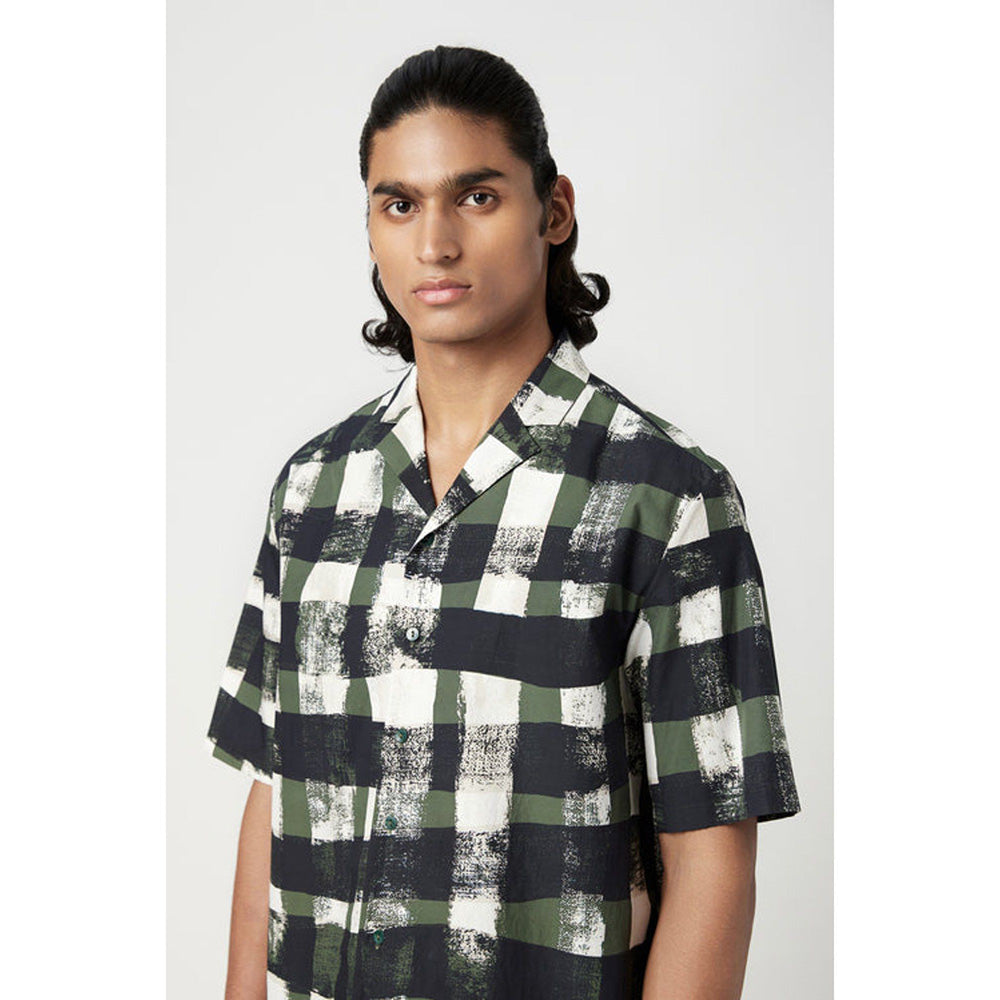 Genes Lecoanet Hemant Relaxed Fit Half Sleeve Shirt With All-Over Large Check Print