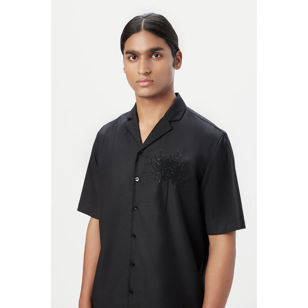 Genes Lecoanet Hemant Relaxed Fit Half Sleeve Shirt With Beads Embroidery