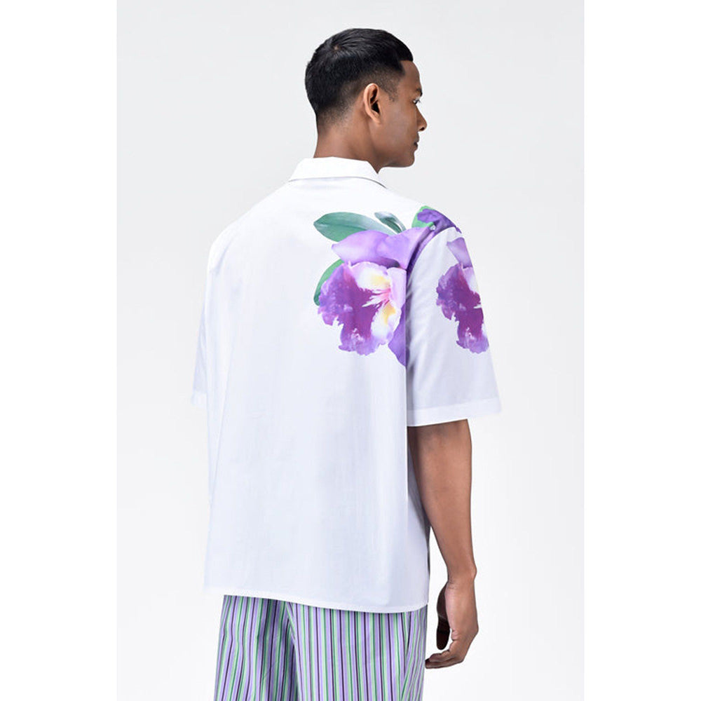 Genes Lecoanet Hemant Easy Fit Mens Half Sleeve Shirt With Orchid Floral Print