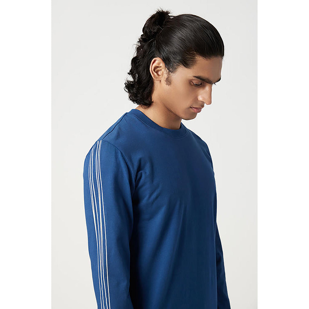 Genes Lecointe Hemant Classic Fit Full Sleeve T-Shirt With Line Print Placement