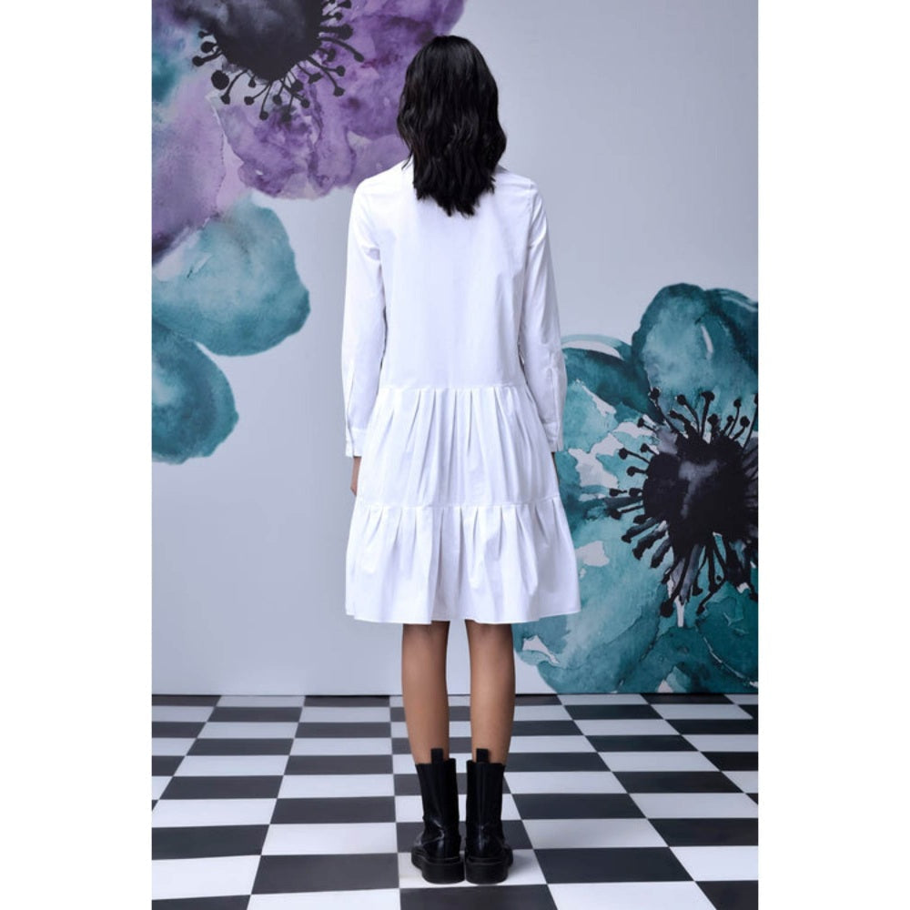 Genes Lecoanet Hemant Sequin Placket Relax Fit Dress- White