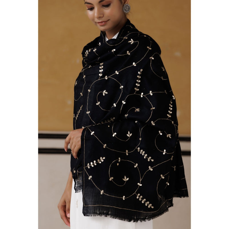 Geroo Luxe Black Hand Embroidered Gota Patti Woolen Shawl