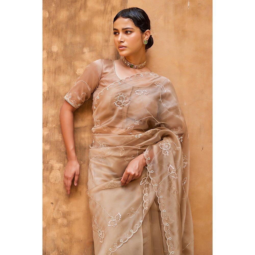 Geroo Luxe Beige Pure Tissue Saree with Unstitched Blouse