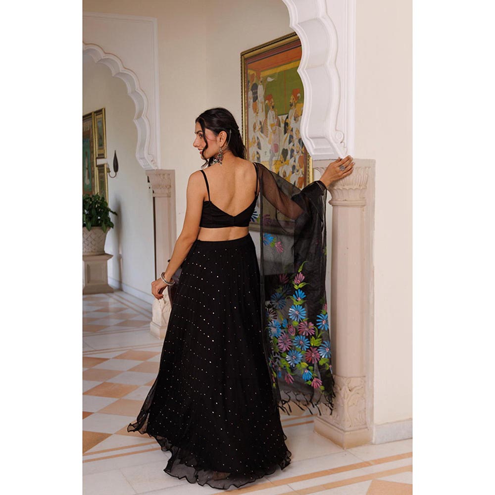 Geroo Luxe Women Black Chiffon Lehenga with Unstitched Blouse and Dupatta