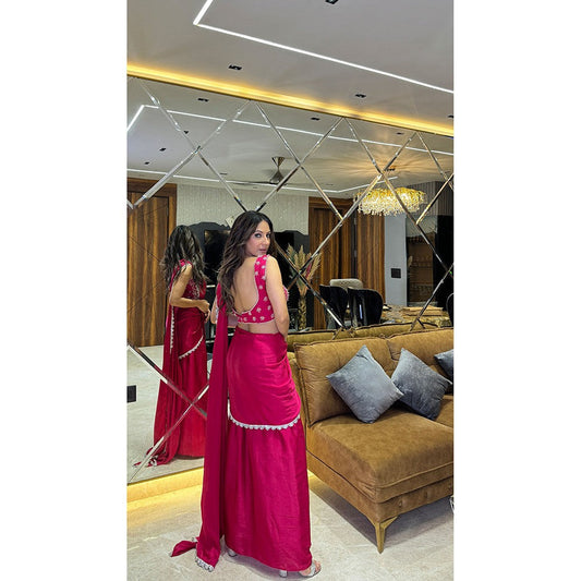 Glamique by Gungun Magenta Cut-Out Saree with Stitched Blouse