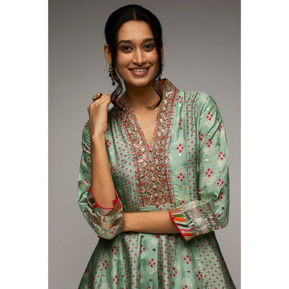 Gopi Vaid Green Tilla Dhoti (Set of 2)