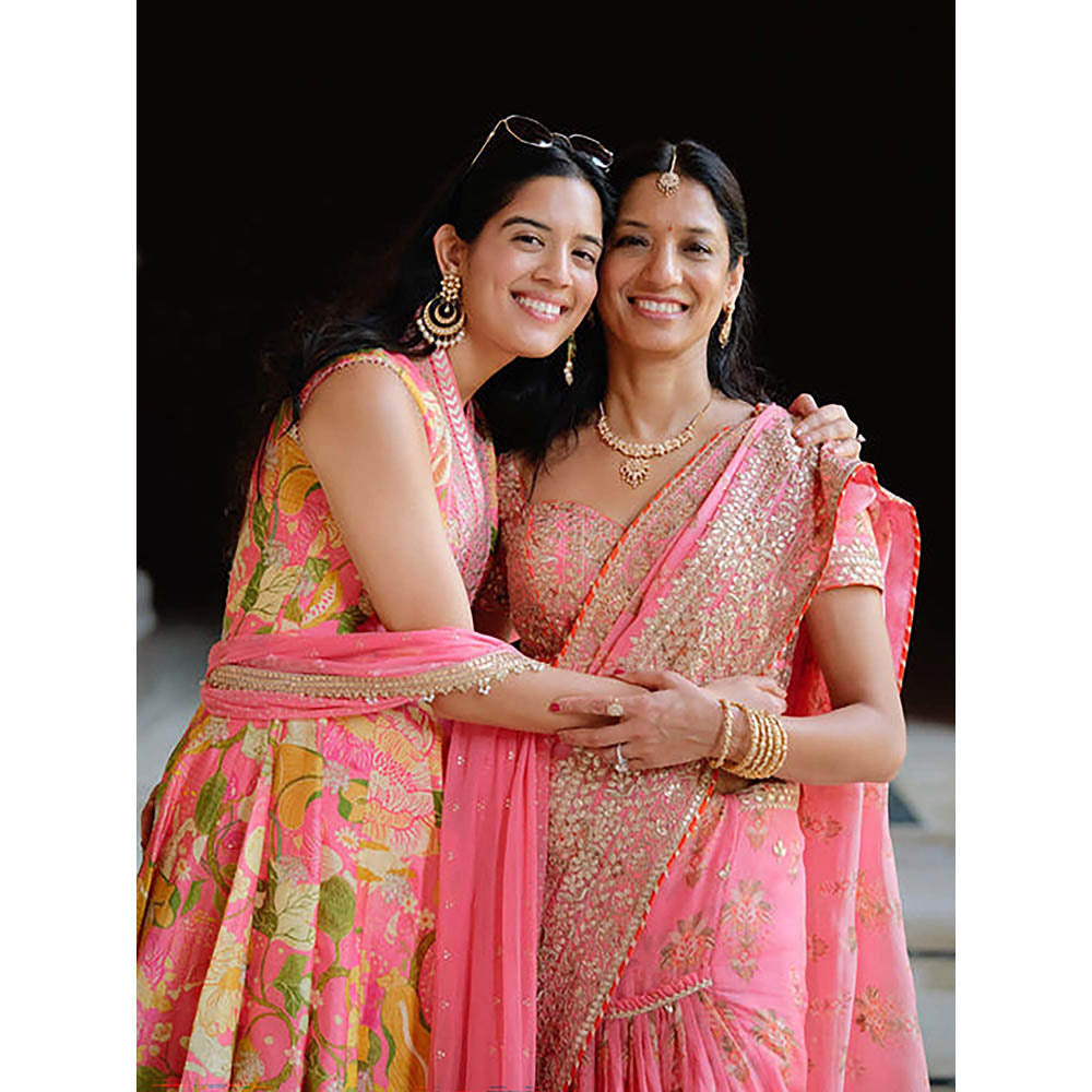 Gopi Vaid Ketki AG Dhoti Set -Shivani Bafna