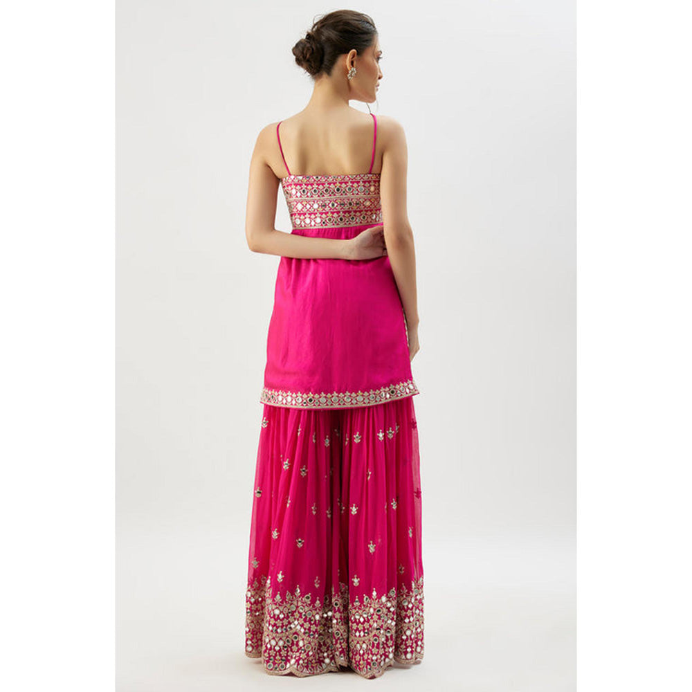 Gopi Vaid Kiah Sharara Set