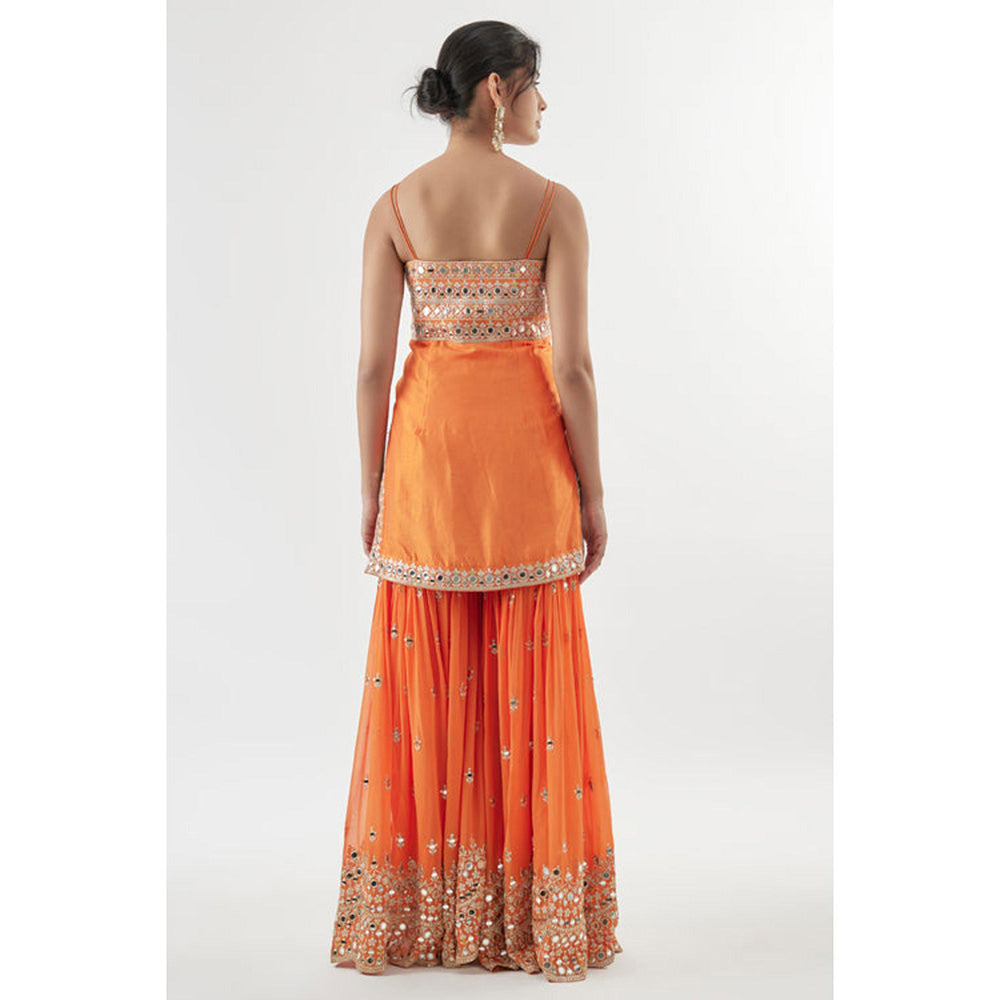 Gopi Vaid Kiah Sharara Set