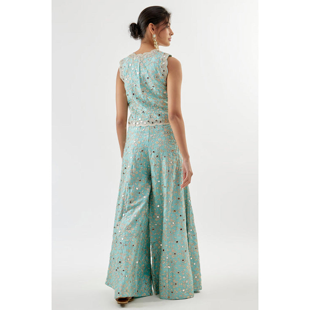 Gopi Vaid Akila Pant Set