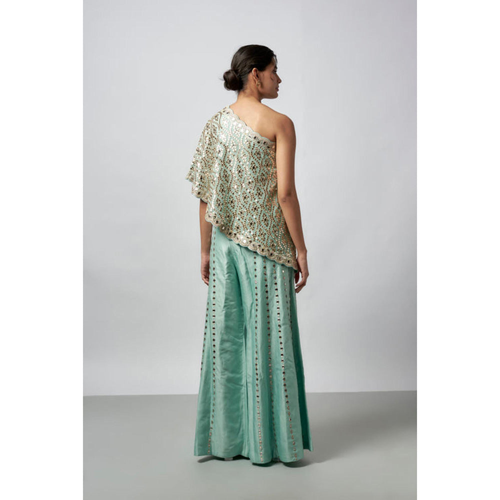 Gopi Vaid Alfia J in Joan Pant Set