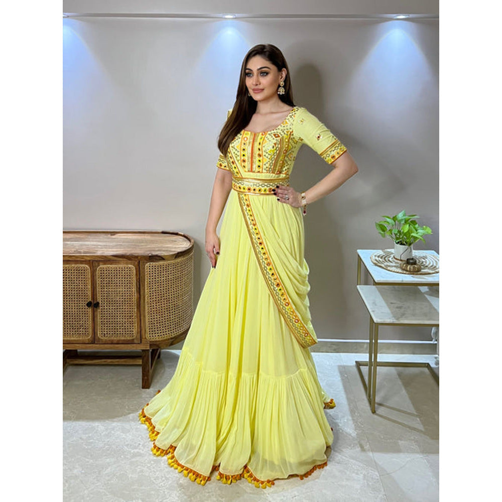 Gopi Vaid Shefali Jariwala In Saree with Stitched Blouse Gown