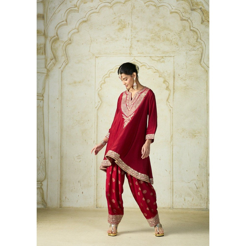 Gopi Vaid Nadia Red Kurta with Salwar