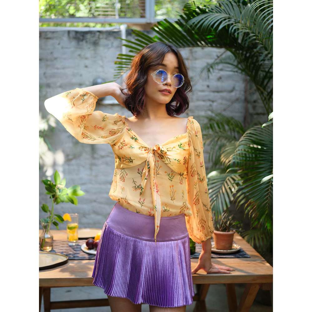 GUAPA Hayat Pleated Mini Skirt