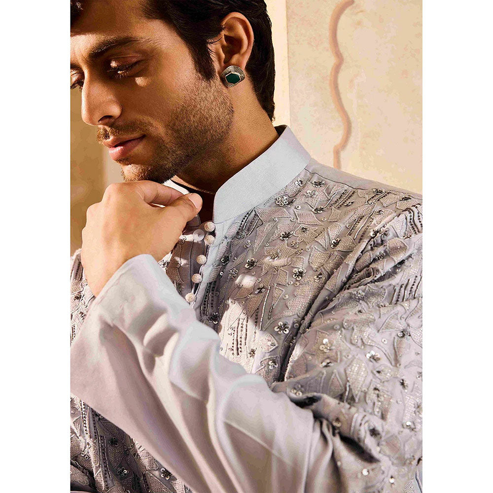 HISTORI Chanderi Men Blue Embroidered Kurta with Trouser