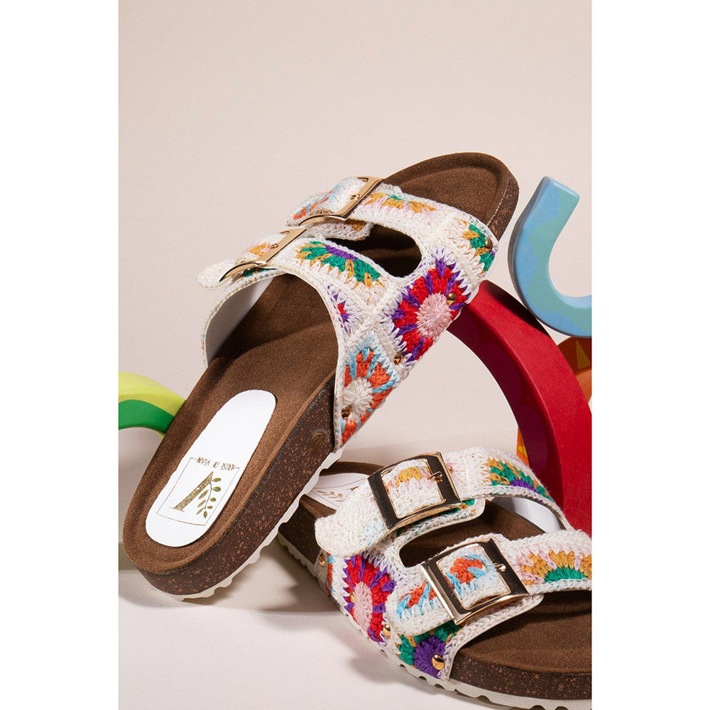 House of Vian Beach White Sandals
